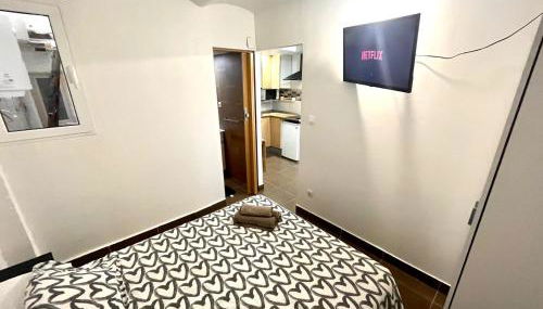 B3 planta baja al lado del metro - Foto 2