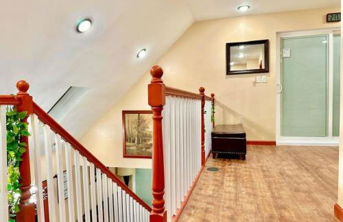 Chic Chalet River Views & Access - Foto 47