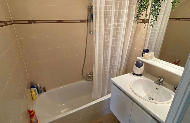 Charming Waterside Getaway - Foto 23