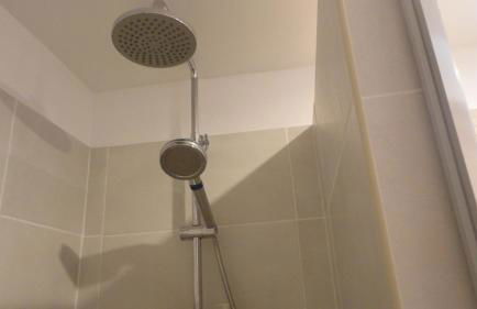 10km to Disneyland - Terrace Parking & Sleeps 4 - Foto 22