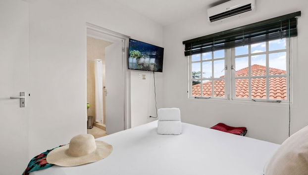 3BR Town Home in Gated Community Palm Beach - Foto 3, Habitación