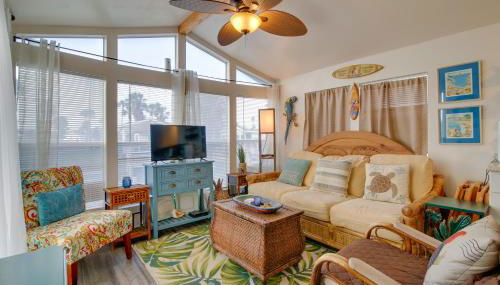 Furnished Deck Waterfront Port Isabel Cottage! - Foto 3