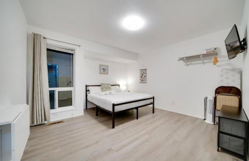 Near Tech Hub and Transit Central Bellevue Home - Foto 13