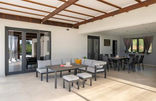 Villa Posidonia near Pula with sea view and surrounded by olive trees - Foto 16