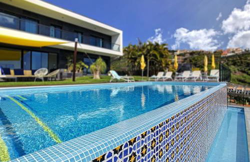 Villa Skylark - by LovelyStay - Foto 44