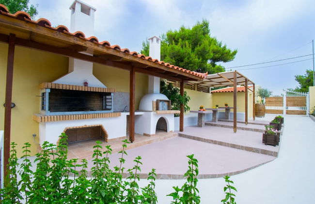 Sunset Apartments near Athens Airport - Photo 1