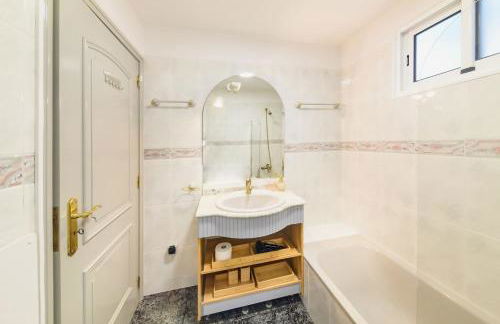 Melody House of Ponta do Sol - Photo 38