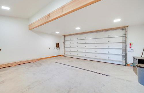 Luxe Valley Home with Sauna and Hot Tub Near Mazama - Foto 27