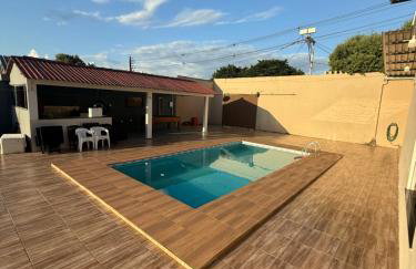 Linda e Confortável Casa - Foto 15