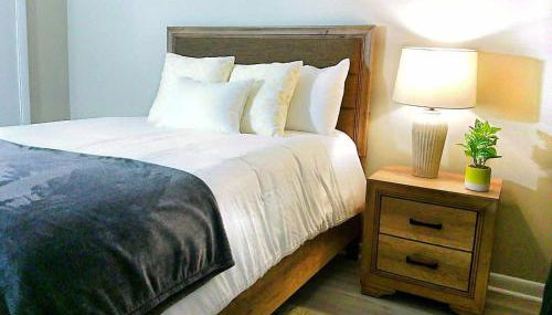 Liberty Towne Spring Lake - Fayetteville near I-95 & Ft Bragg - Perfect for short or long-term stays - Prem Wifi - Foto 2