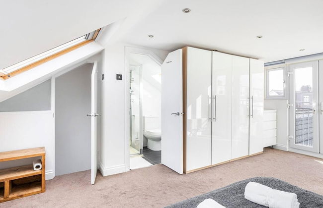 Charming 3-bed Apartment in London - Foto 44