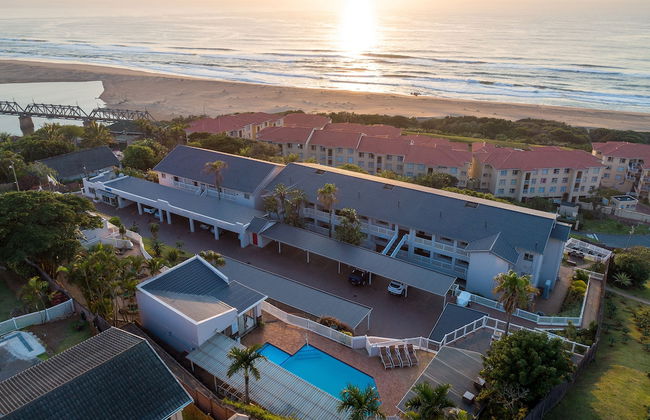 Illovo Beach Club - Photo 1