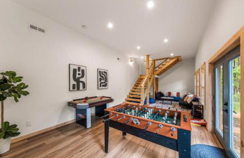 Mountain View Retreat with Large Swim Spa, Game Room - Foto 34