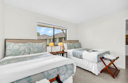 Luxurious Golf Retreat Villa in PGA National! - Photo 7