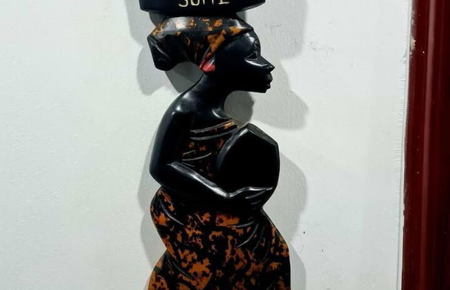 Spacious, Quiet & Cozy- Close to Highway-parking - Foto 28