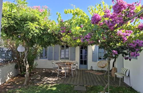Maison de charme proche plage et forêt à pied - Photo 1