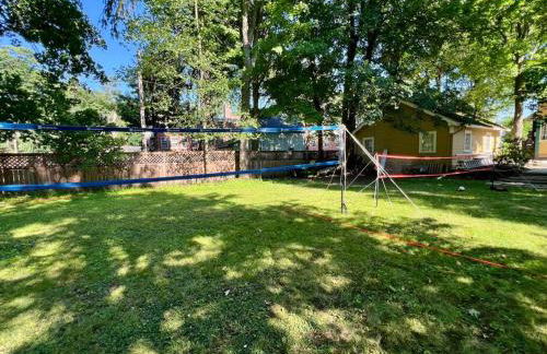 Historic Bulldog Bungalow - Foto 36