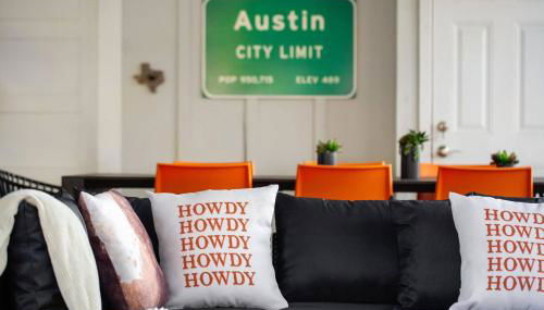 SoCo Cowgirl: Pool, Putt, Karaoke, Spa, 2mi to DT - Foto 5, Other