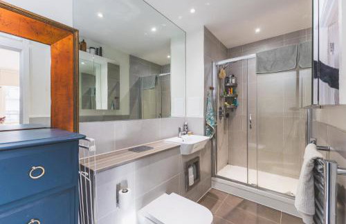 Stylish 4BDR Home Near South Acton With Parking - Photo 7