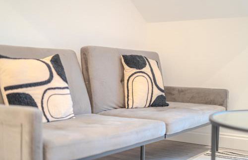 9 Royal Oak Brentwood - 2 Bed - Free Secure Parking - Contractor Stays - Long Stays - Foto 17