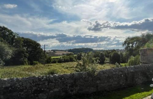 The Blue Cottage with luxurious Super King bed - Photo 40