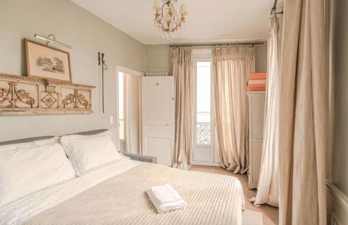 AC 3bds Apt with arc de triomphe view & terrace - Photo 19