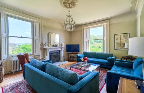 Luxury Big House Berkeley House near Bath - Photo 22