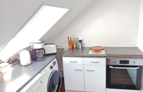 Best of Chartres one bedroom city center and view on the Cathedral - Foto 16