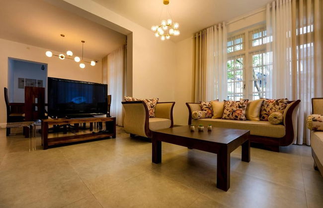 Luxury Apartment - Sleeps 6, Garden & Parking - Photo 8