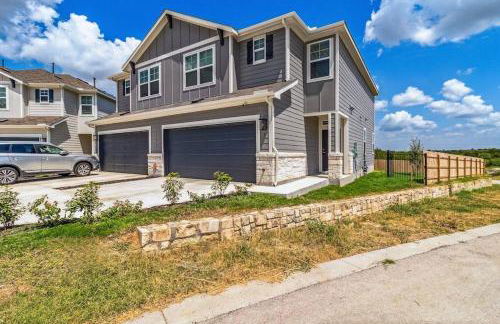 Texan Oasis, minutes from COTA, Airport, and all Austin has to offer! - Foto 15