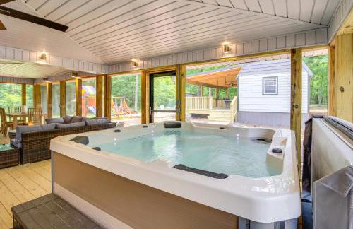 13 Mi to Guntersville Lake Henagar Gem with Hot Tub - Foto 23
