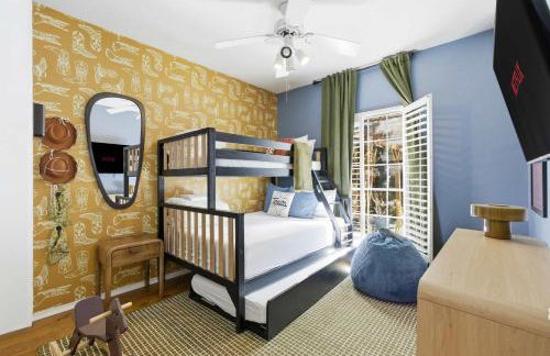 Sparkling Pool Hot Tub Game Room Kids Area - Foto 58