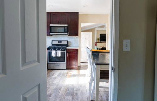 Oceanside Rocks Family Vacation Home - Photo 32