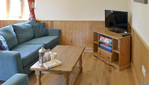 Tarka's Holt Log Cabin-Ukc2102 - Foto 4