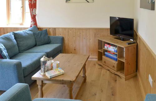 Tarka's Holt Log Cabin-Ukc2102 - Foto 4