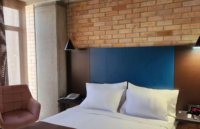 Hotel 5 Elementos Corferias By HBP - Photo 27