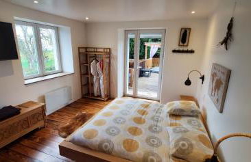 MONTAGNE-LAC&SPA (jacuzzi privé) (NOUVEAU) - Foto 8