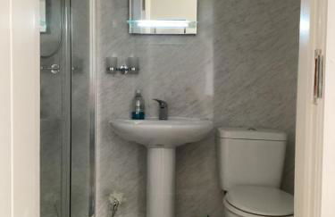 Cottage in Mid Calder Village near Edinburgh - Foto 23