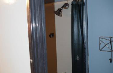 The Cub Hill Chalet - Private Lakefront with Spa! - Foto 37