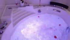 Nid d'amour baignoire/jacuzzi - Foto 4