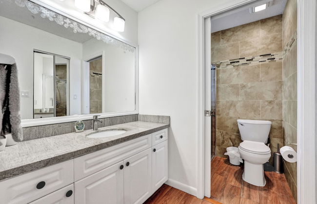 Villa Royale 4 BR Home w Pool & Hot Tub - Foto 38