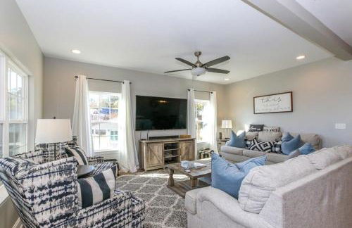 House #46 Grits Carlton Lakefront (no pets) - Photo 10