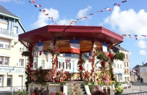 La Baigneuse maison avec jardinet et parking privé, à 200 m plage - Foto 61