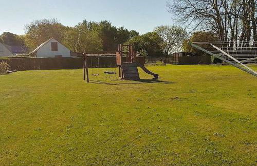 Holiday home in Schaprode with barbecue - Foto 6