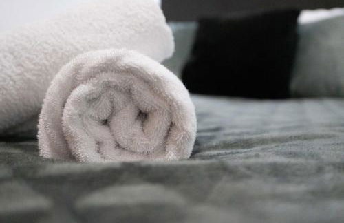 Trafford Stays - Work & Leisure - Foto 21