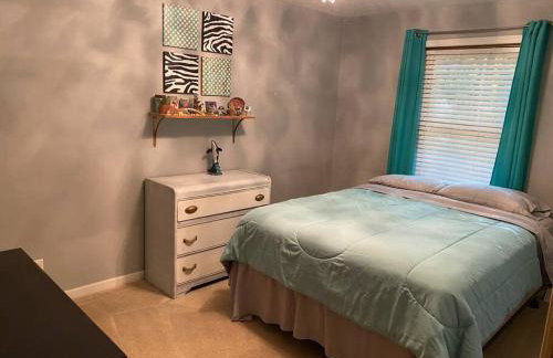 4 Bedroom/2 Bath Home 20 Acres of Woods - Hot Tub - Foto 25