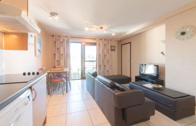 1 bedroom Apartment in Bredene with swimming pool and garden - Photo 8