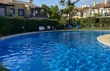 New - MiJa basement Loft Apartment steps from Beach - perfect for Sun and Sport Seekers - Foto 11