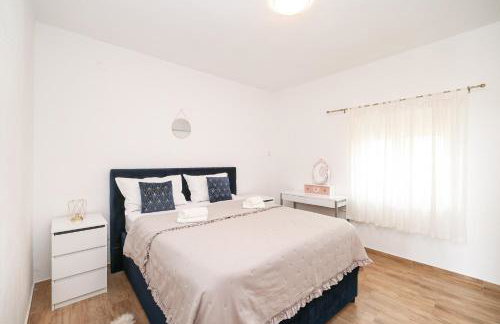 Villa Nada for 10 people with pool & integrated whirlpool - Foto 24