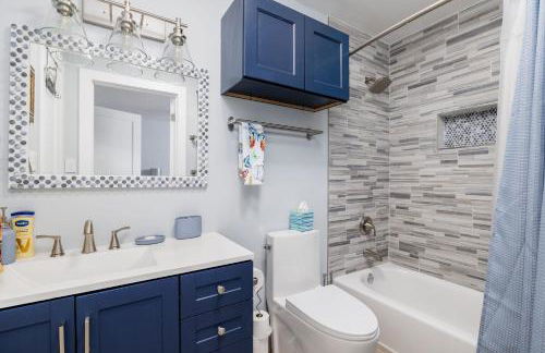 Casa Mariposa Newly Renovated Firepit*Fireplace*Great Deck*Pets Welcome! - Foto 20